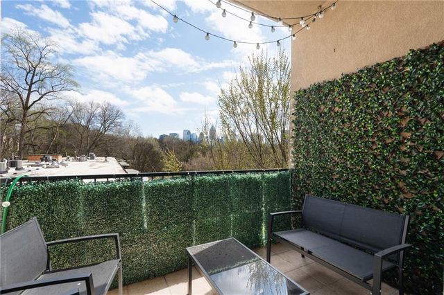 140 Alden NW Avenue 202, Atlanta, GA 30309