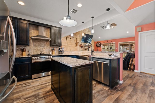 329 HCR 1314, Whitney, TX 76692