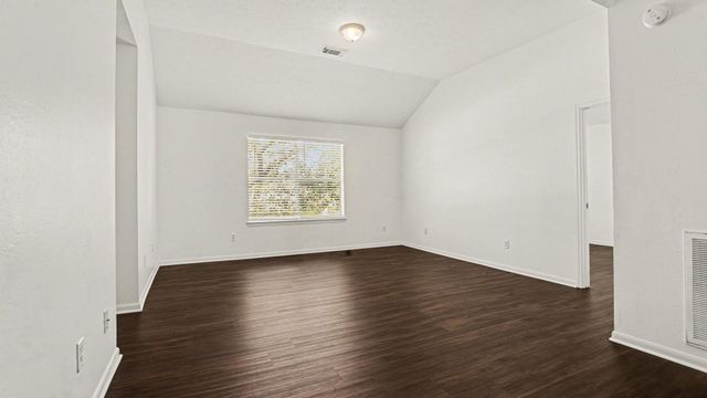 622 Oak Hill Drive, Kemah, TX 77565