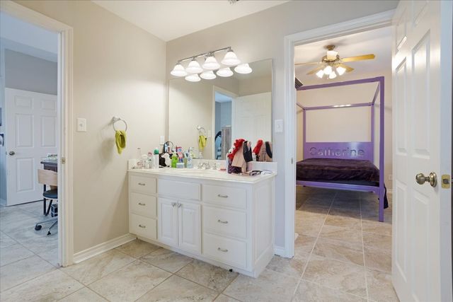 1628 County Road 2605, Bonham, TX 75418