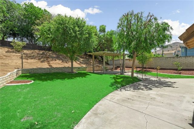 2110 S Glenwood, Colton, CA 92324