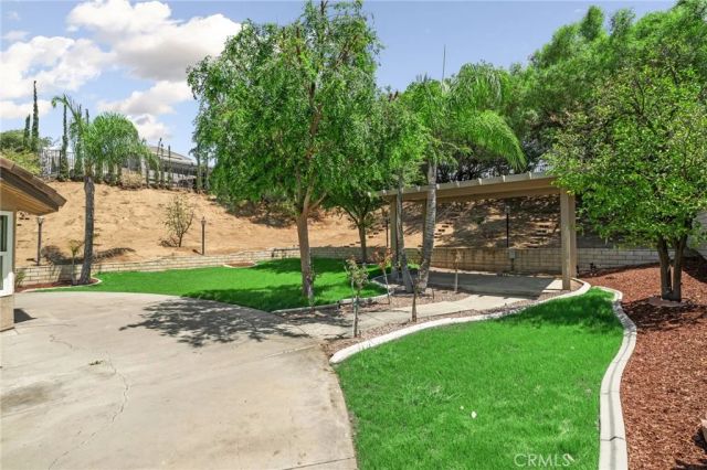 2110 S Glenwood, Colton, CA 92324
