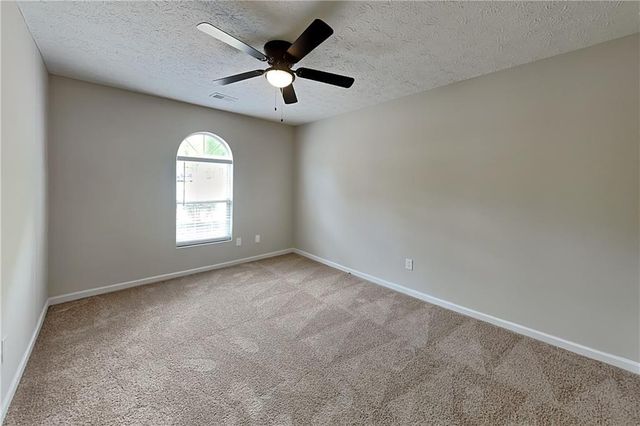 4018 River Rock Way, Woodstock, GA 30188