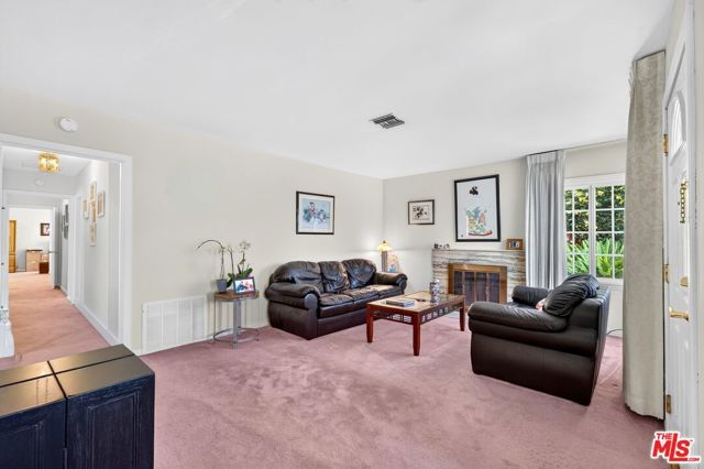 5702 Stever Court, Culver City, CA 90230