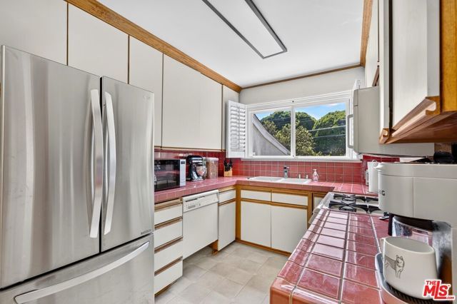 5702 Stever Court, Culver City, CA 90230
