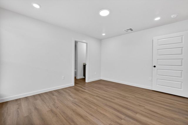 2304 Corpus Avenue, Wolfforth, TX 79382