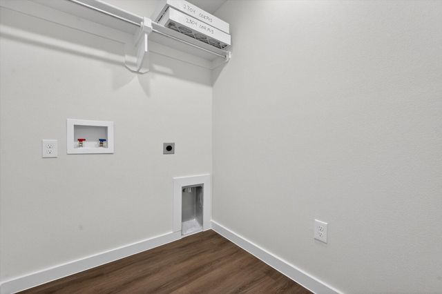 2304 Corpus Avenue, Wolfforth, TX 79382