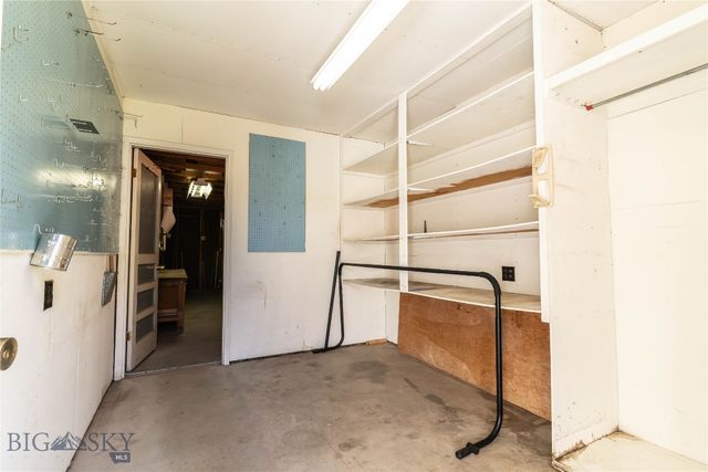 411 Pine Street, Anaconda, MT 59711