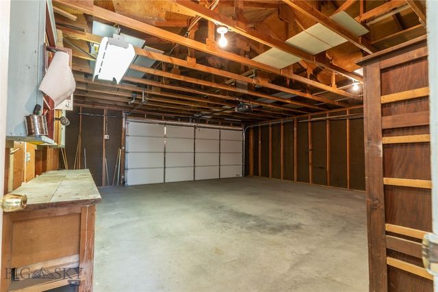 411 Pine Street, Anaconda, MT 59711