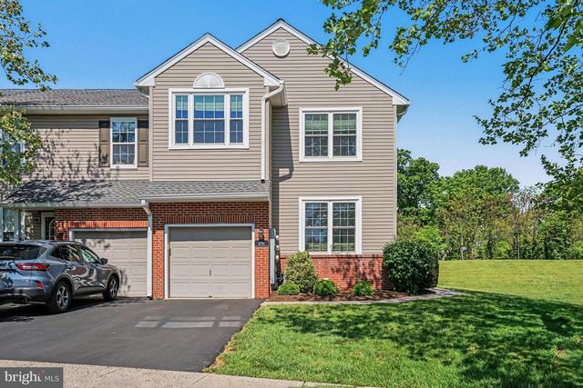406 NOTTINGHAM LN, Collegeville, PA 19426