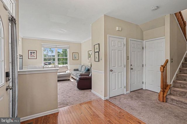 406 NOTTINGHAM LN, Collegeville, PA 19426