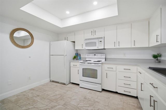 9100 PARK BOULEVARD 1, Seminole, FL 33777