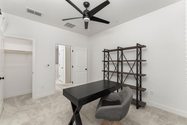 5520 Twin Bridges Loop, Citrus Heights, CA 95610