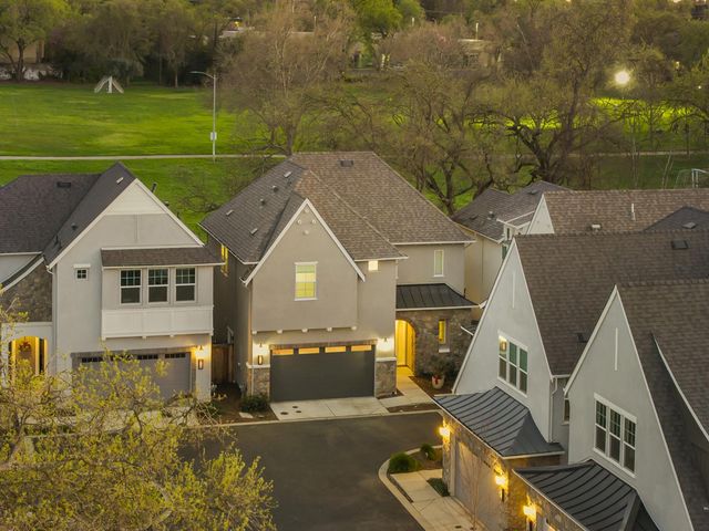 5520 Twin Bridges Loop, Citrus Heights, CA 95610