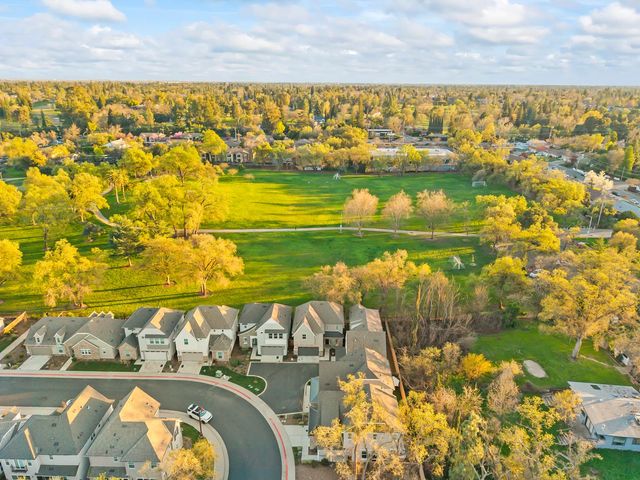 5520 Twin Bridges Loop, Citrus Heights, CA 95610