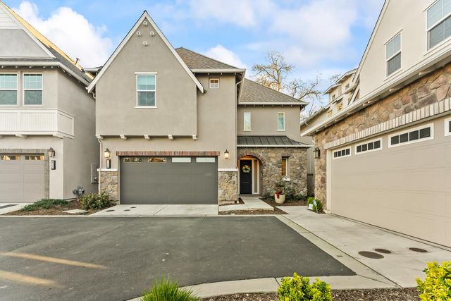 5520 Twin Bridges Loop, Citrus Heights, CA 95610