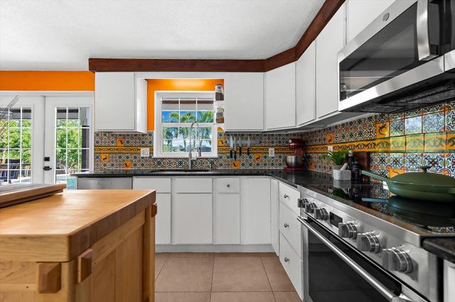 628 MAYO STREET, Palm Harbor, FL 34683