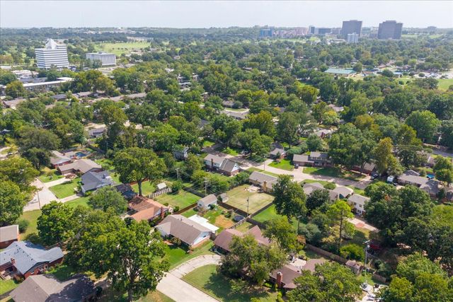 4204 E 52nd Street, Tulsa, OK 74135