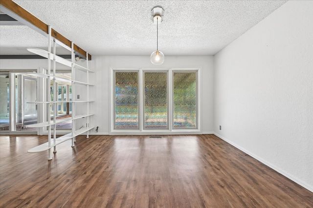 4204 E 52nd Street, Tulsa, OK 74135