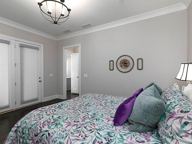 4574 Lois SE Street, Smyrna, GA 30080