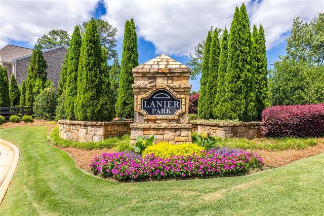 1467 Lanier Vista Drive, Sugar Hill, GA 30518