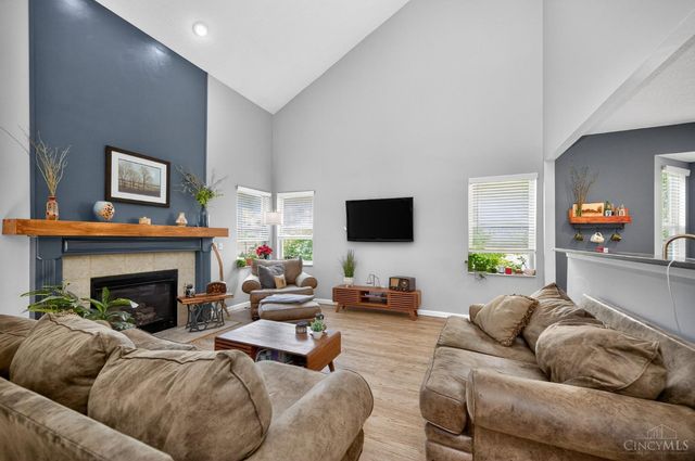 218 Heffron Circle, Hamilton Twp, OH 45039