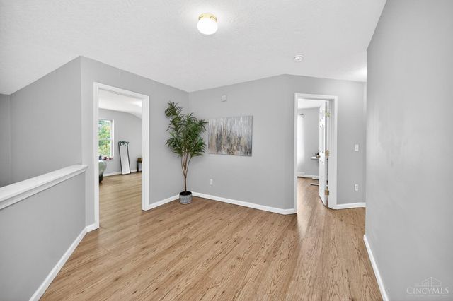 218 Heffron Circle, Hamilton Twp, OH 45039