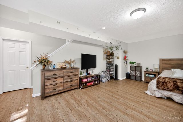 218 Heffron Circle, Hamilton Twp, OH 45039