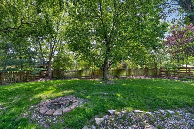 218 Heffron Circle, Hamilton Twp, OH 45039