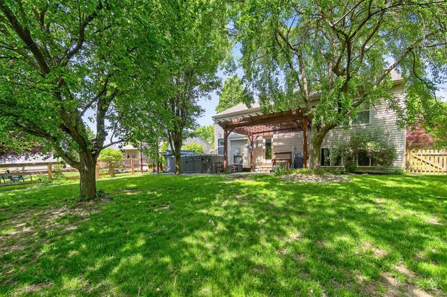 218 Heffron Circle, Hamilton Twp, OH 45039