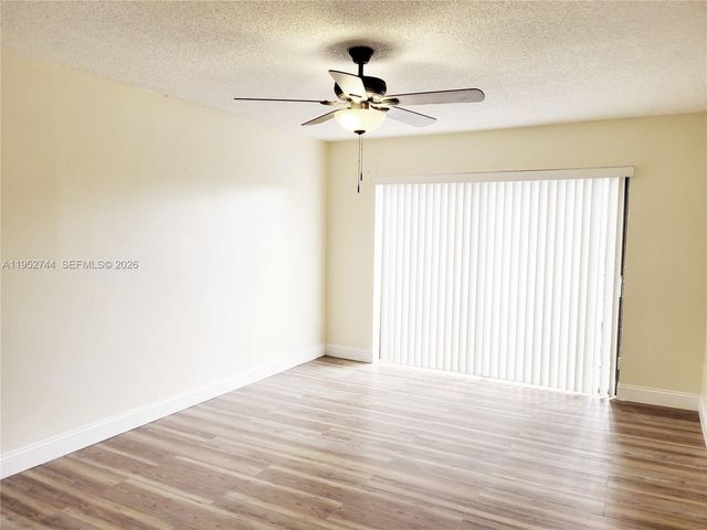 8351 S Coral Cir, North Lauderdale, FL 33068