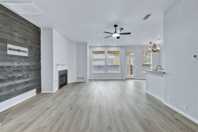 2808 Cedar Ridge Lane, Fort Worth, TX 76177