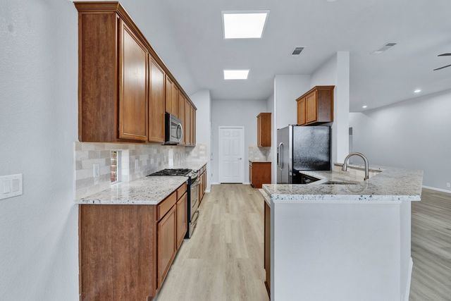 2808 Cedar Ridge Lane, Fort Worth, TX 76177