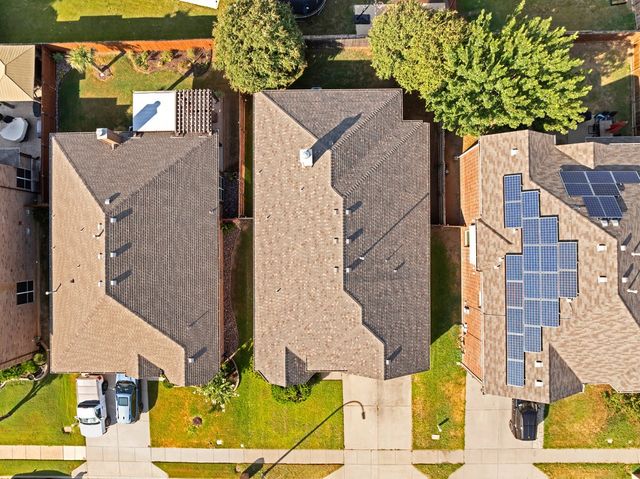 2808 Cedar Ridge Lane, Fort Worth, TX 76177