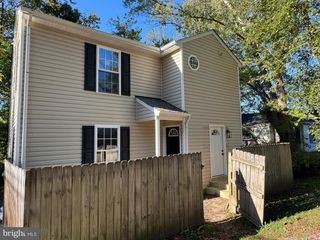 241 CAMBRIDGE ST #A, Fredericksburg, VA 22405