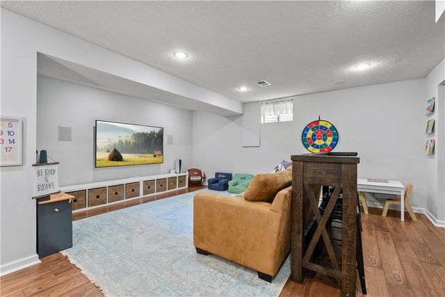 14528 S Mullen Street, Olathe, KS 66062