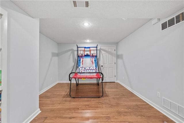 14528 S Mullen Street, Olathe, KS 66062