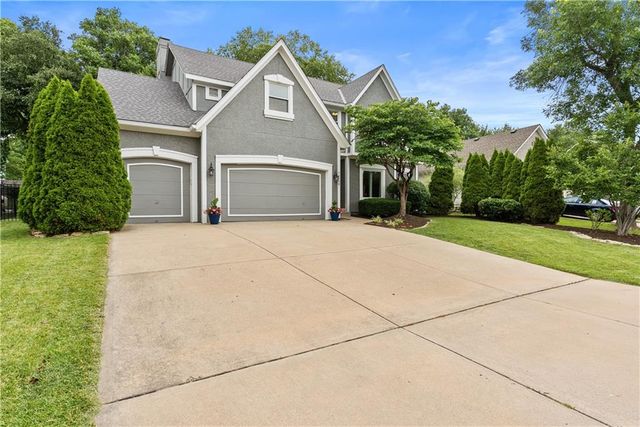 14528 S Mullen Street, Olathe, KS 66062