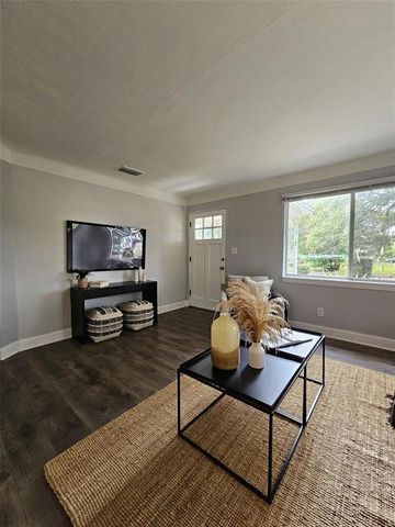 3763 DARTMOUTH AVENUE N, St Petersburg, FL 33713