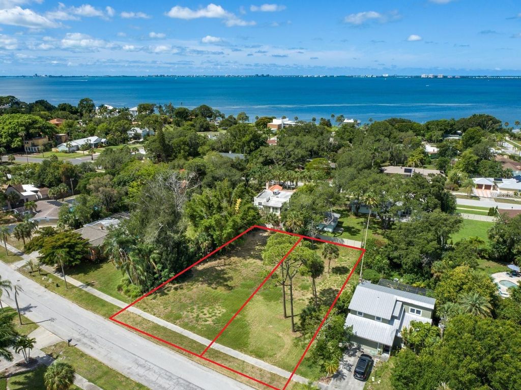 7332 PHILLIPS STREET, Sarasota, FL 34243