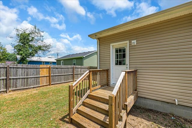 306 Weaver St, Tullahoma, TN 37388