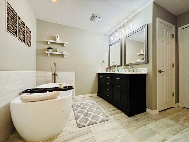 307 VELVETEEN PLACE, Chuluota, FL 32766