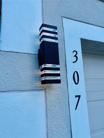 307 VELVETEEN PLACE, Chuluota, FL 32766