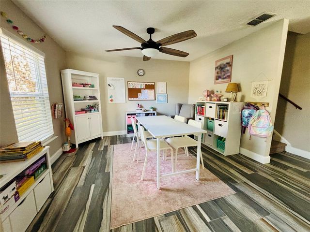 307 VELVETEEN PLACE, Chuluota, FL 32766