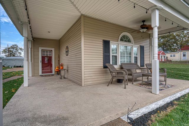 504 E Walnut Street, Boonville, IN 47601