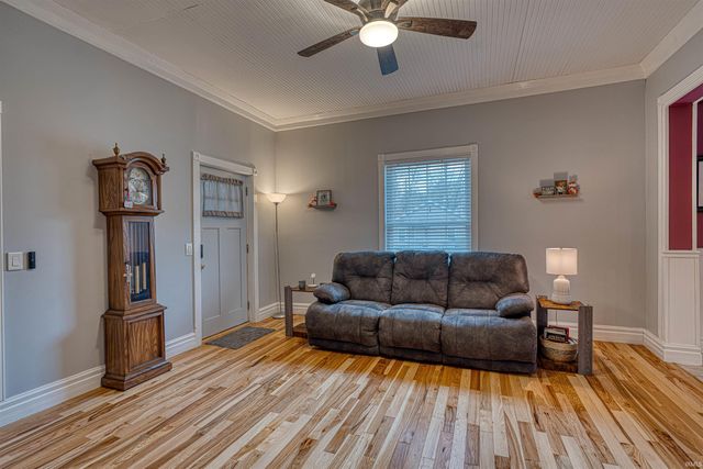 504 E Walnut Street, Boonville, IN 47601