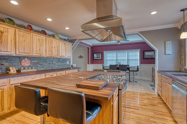 504 E Walnut Street, Boonville, IN 47601