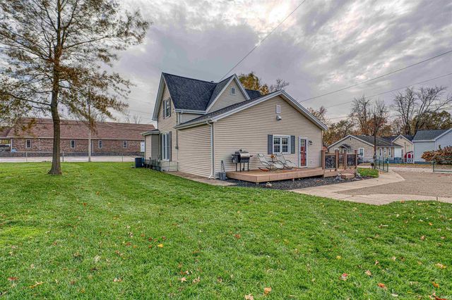 504 E Walnut Street, Boonville, IN 47601