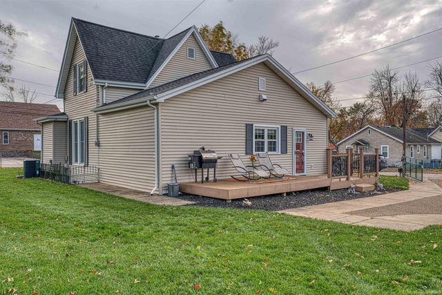 504 E Walnut Street, Boonville, IN 47601