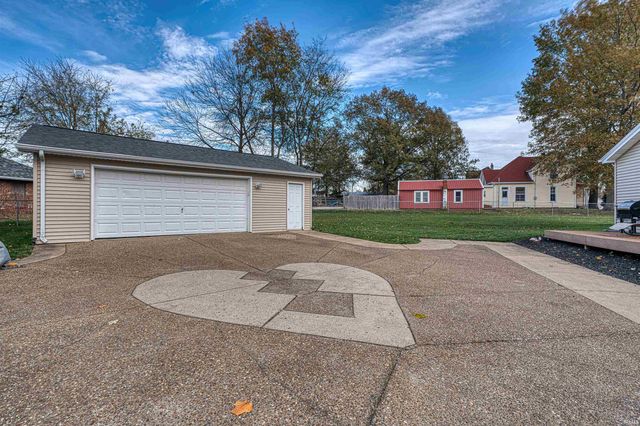 504 E Walnut Street, Boonville, IN 47601